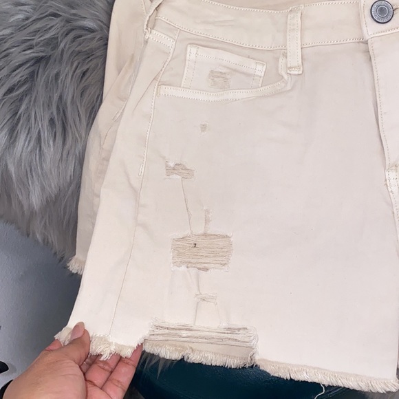 High Rise / High Waisted Curvy Shorts 🤎 - Picture 3 of 4